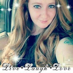 Meet your Posher, Melanie